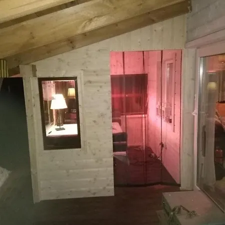 Kaszuby, Domek Z Prywatna Sauna